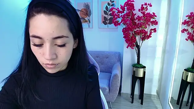 Snapshot of Rainy_doll chatting on 06/09/26, 11:33 Rainy doll online show from 06/09/26, 11:33