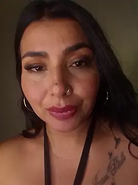 Antonella-corruso online show from 04/27/26, 07:28