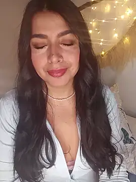 Snapshot of Antonella-corruso chatting on 05/06/26, 03:24 Antonella-corruso online show from 05/06/26, 03:24
