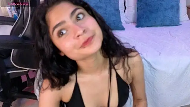 ariel  bennett online show from 04/21/26, 01:42