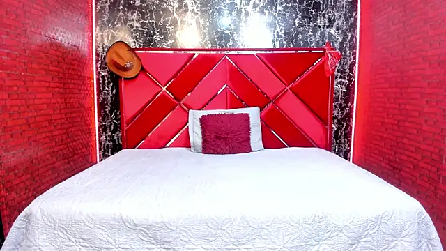 Luu Adams online show from 04/20/26, 07:15