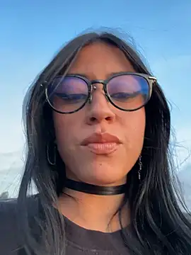 Kattze  online show from 04/22/26, 11:06