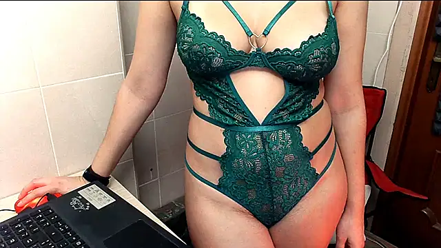 littledream20 online show from 02/27/26, 04:56