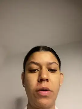 DarkSirenQueen online show from 04/17/26, 10:07