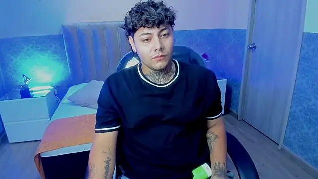 DAMON SALVATTORE online show from 04/16/26, 03:29