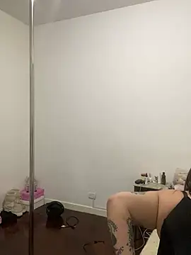 cherryxxox online show from 05/09/26, 01:00