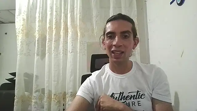 Natie horny online show from 04/21/26, 02:15