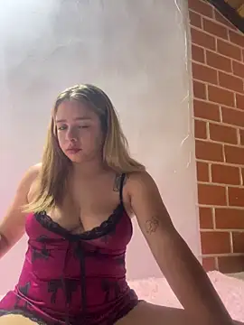 jade06  online show from 06/09/26, 02:06