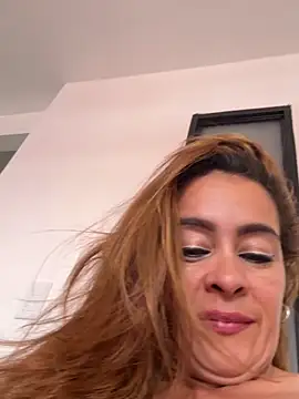 Natigoonzalez online show from 04/29/26, 05:30