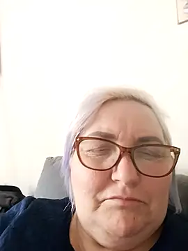 AureliaSky598 online show from 04/19/26, 12:48