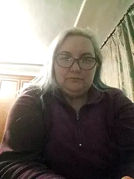 AureliaSky598 online show from 04/19/26, 08:11