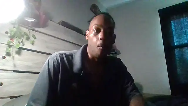 Snapshot of zdaddymm chatting on 07/15/26, 02:44 zdaddymm online show from 07/15/26, 02:44