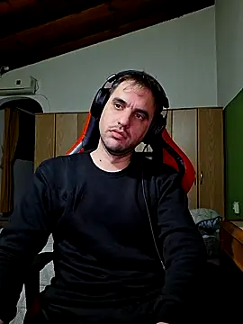 Gonza42OArg online show from 04/08/26, 03:50