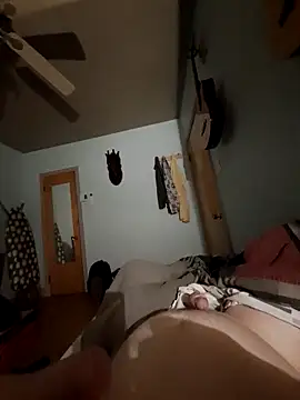 ChrisMtl83 online show from 04/25/26, 04:48