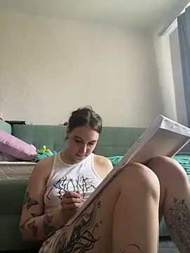 RiannaBrown online show from 06/10/26, 05:07