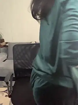 Ann Hunt online show from 04/23/26, 01:24