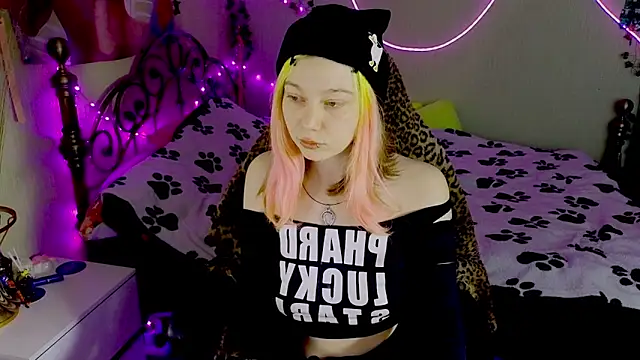 Sansarella online show from 03/15/26, 03:29