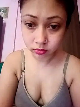 Hot Soniya 08 online show from 05/01/26, 03:00