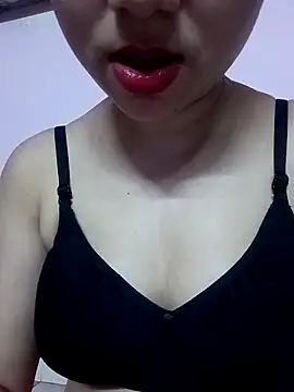 Hot Soniya 08 online show from 05/01/26, 05:39