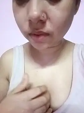 Hot Soniya 08 online show from 05/04/26, 07:32