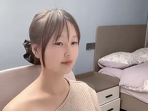 Xiaoqing00 online show from 04/18/26, 02:15