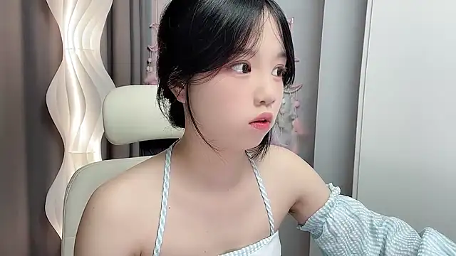 Xiaoqing00 online show from 05/22/26, 03:24