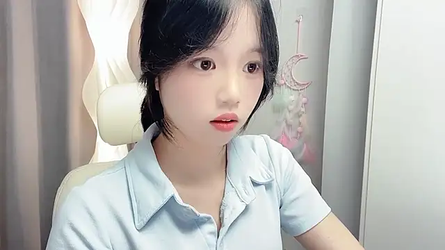 Xiaoqing00 online show from 06/07/26, 12:09