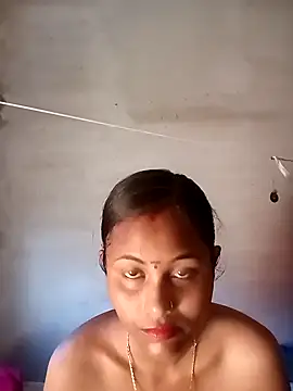 amishaah92 online show from 04/24/26, 09:12