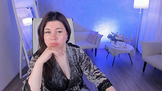 TheaCassian online show from 04/23/26, 12:29