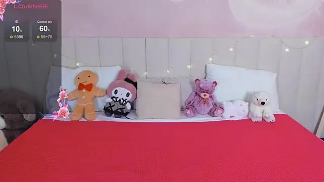 Mia Yuri online show from 06/10/26, 02:23