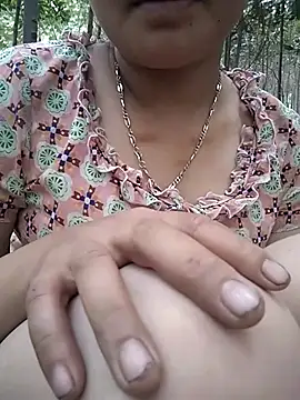 giahan1 online show from 04/17/26, 10:40