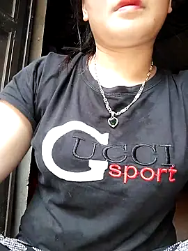 giahan1 online show from 04/21/26, 05:03