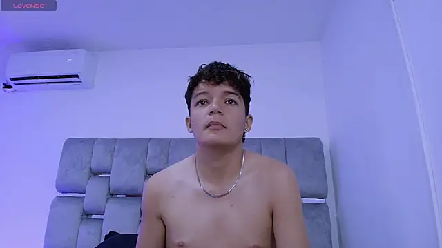 Luca Voss online show from 04/15/26, 12:01