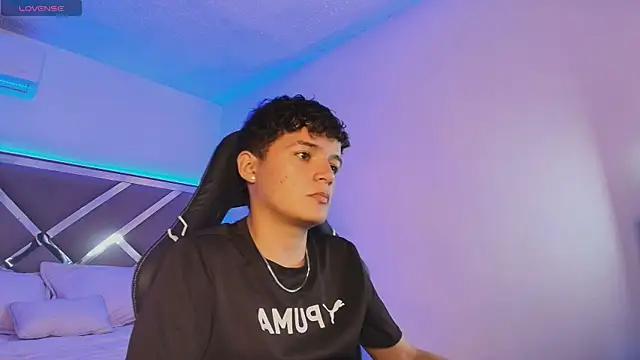 Luca Voss online show from 04/21/26, 12:11