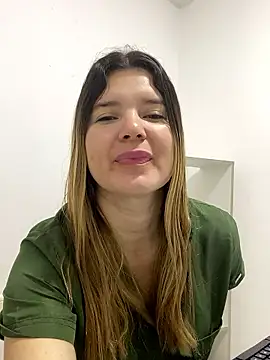 amelia 16 online show from 05/13/26, 12:46