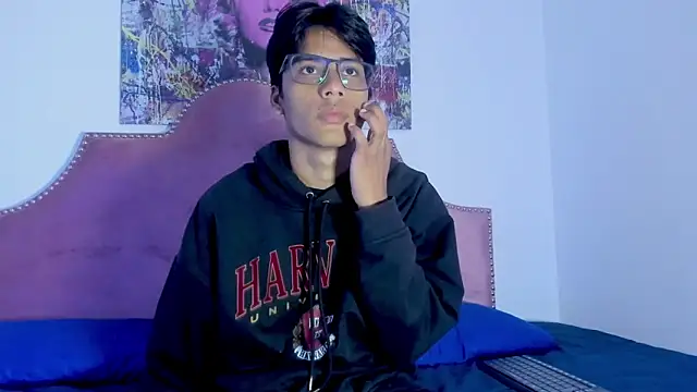 LiamKron online show from 04/19/26, 11:20