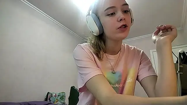 HebrewRiding online show from 04/17/26, 08:06