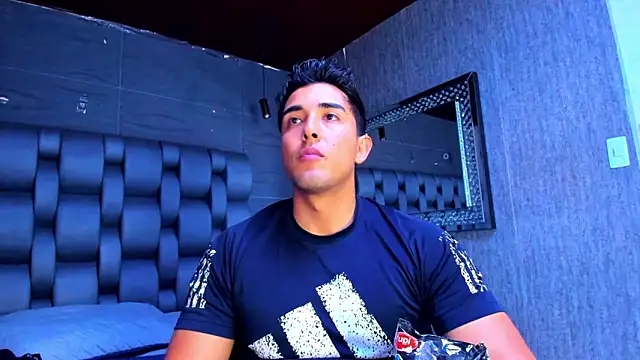 alangreek1 online show from 04/21/26, 01:42