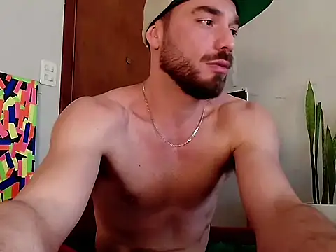 Snapshot of leohomb26 chatting on 04/09/26, 12:32 leohomb26 online show from 04/09/26, 12:32