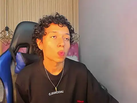 NobaCortez online show from 04/21/26, 03:13