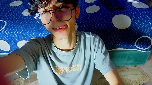 Twink Sebas7 online show from 04/14/26, 12:11