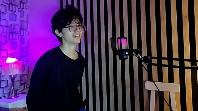 Twink Sebas7 online show from 04/18/26, 12:20