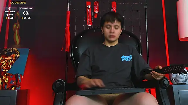 MissaelRossi online show from 04/22/26, 07:48