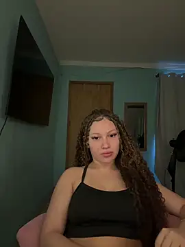 sophiiahot online show from 05/09/26, 11:48