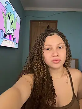 sophiiahot online show from 06/10/26, 11:20