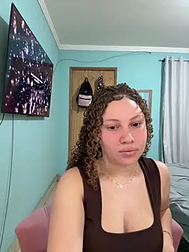 sophiiahot online show from 06/16/26, 12:41