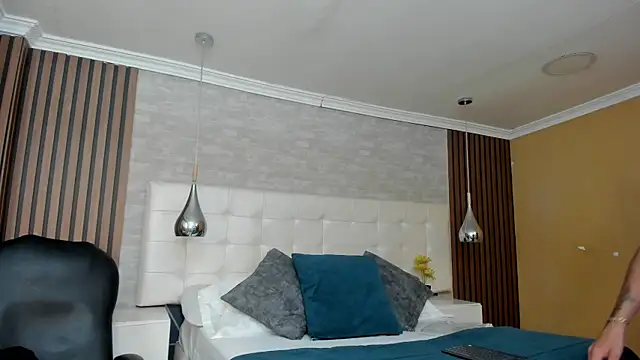 TysonMiller online show from 04/15/26, 03:57