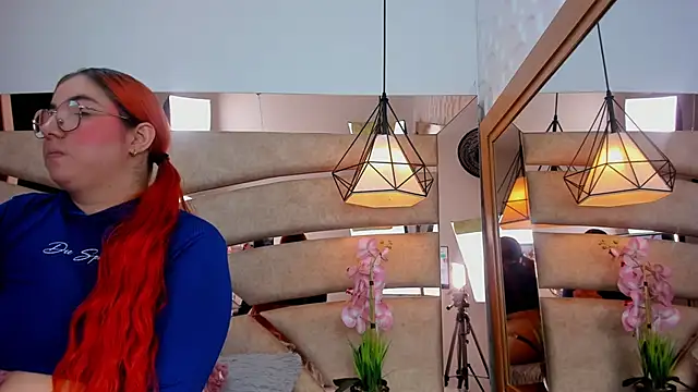 SCARLETTHUNT  online show from 04/23/26, 07:16