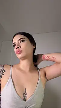Snapshot of Giiasteele chatting on 07/17/26, 12:39 Giiasteele online show from 07/17/26, 12:39