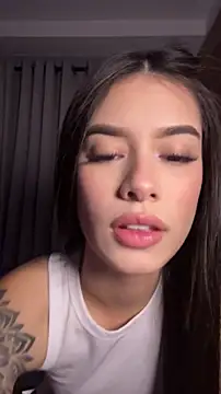 Snapshot of Giiasteele chatting on 08/05/26, 12:57 Giiasteele online show from 08/05/26, 12:57